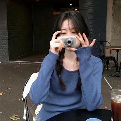 飞女黛丝海报